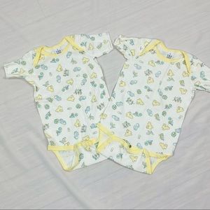 Baby Infant Unisex One Piece Body Suit size X-Large Bunnies Turtles Set of 2